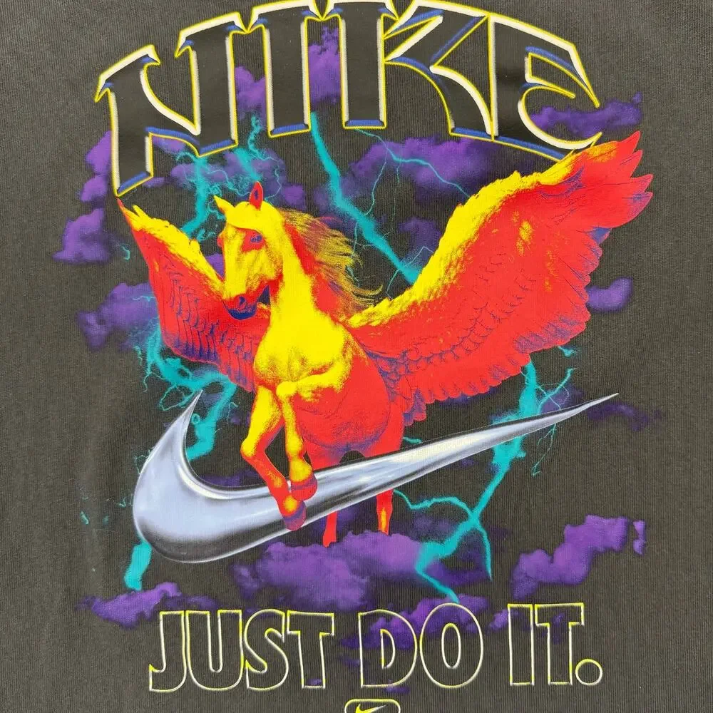 Nike Kids Large Pegasus Graphic T-Shirt Loose Fit Tee